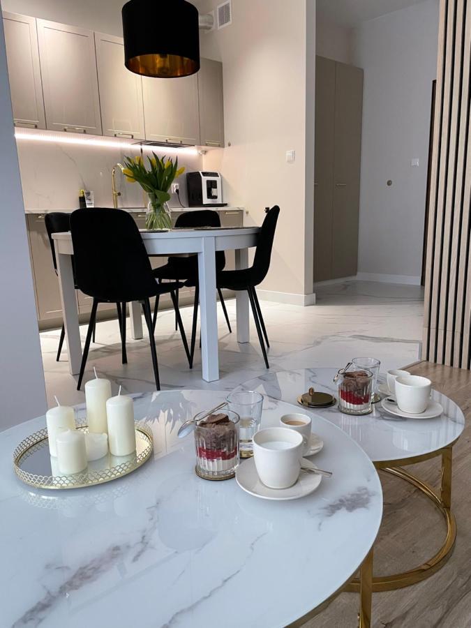 Sunset Resort Apartament Dziesiatka Przy Plazy Грзибово Экстерьер фото
